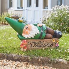 5050642101790 1 Garden Gnome Welcoming Wilf.jpg